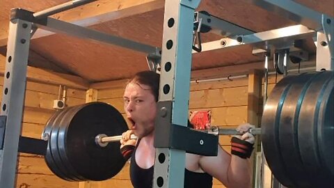 Easy, Speedy 3x5 152.5 Kgs Squat Back-Offs. LIKE NOTHING.