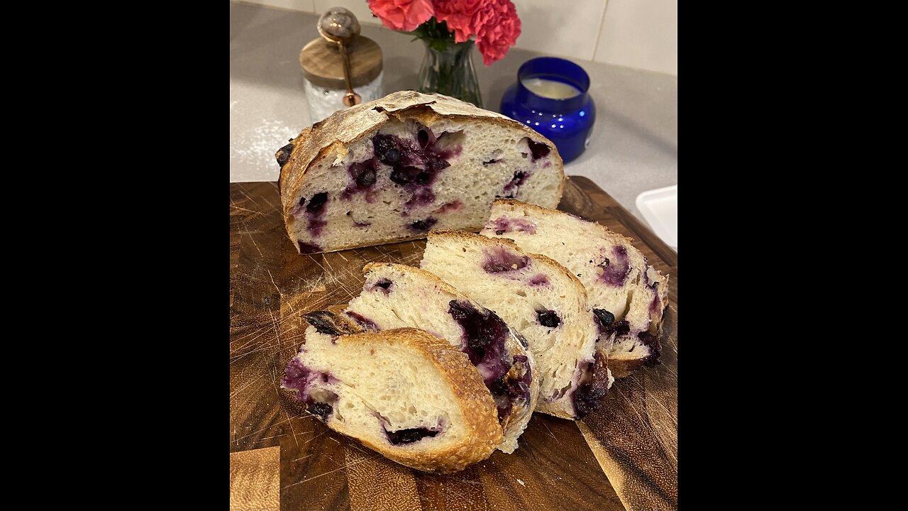 Summer on a Plate: Blueberry Sourdough with Lemon Zest 🫐