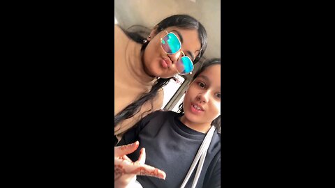Vlogging in bus🤦🏻‍♀️🤦🏻‍♀️