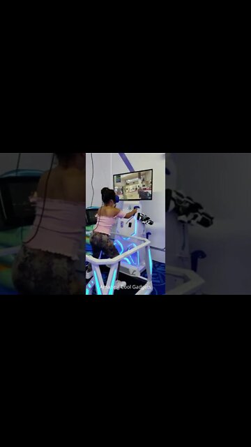 Gaming Gadgets & Cute girl playing virtual game ! #shorts