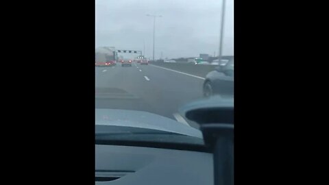 Driving Live. 3