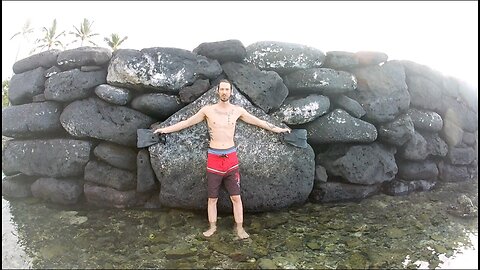 The Menehune Wall, Giant Worship, & Human Sacrifice in Hawaii! The Hawaii UFO & Alien Report!