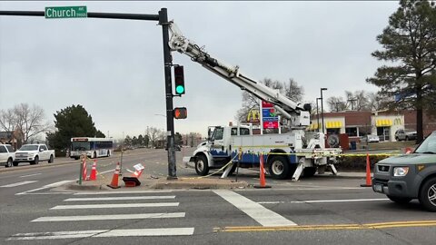 Driving You Crazy: When will the truck holding the pole at Santa Fe & Church move from the turn lane?