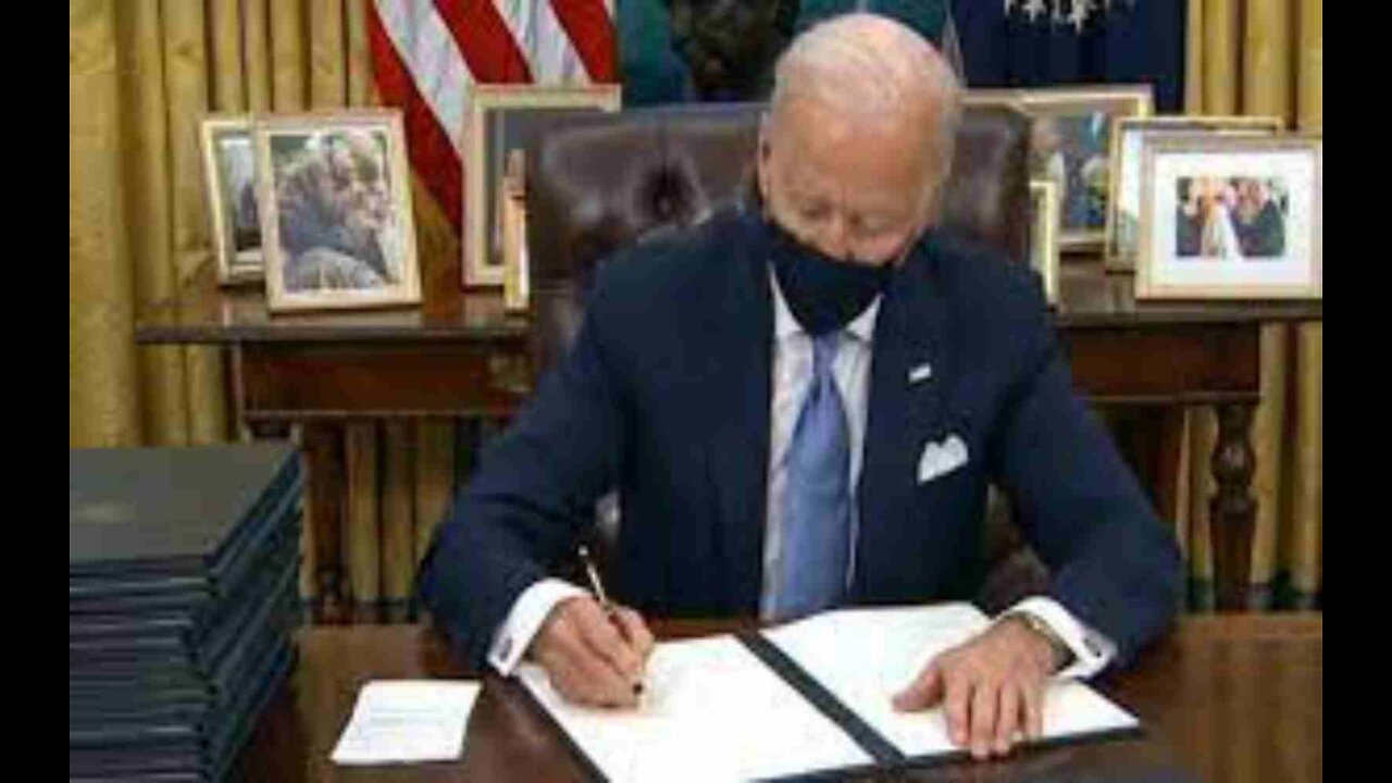 Biden DHS Hands Out Cell Phones to Over 255,000 Illegal Aliens