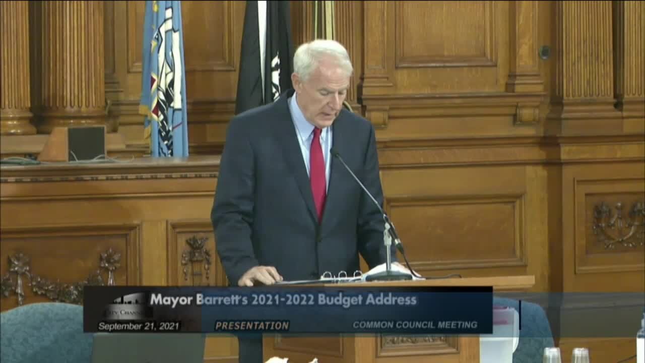 Mayor Tom Barrett details $1.7 billion Milwaukee executive budget