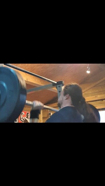 60 Kgs x5 Overhead Press