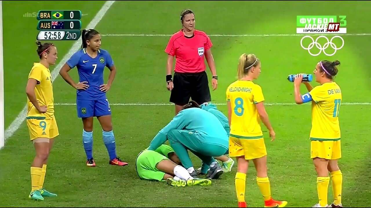 Funny Women's Football Moments 😅😁😂😅 #funny #fail