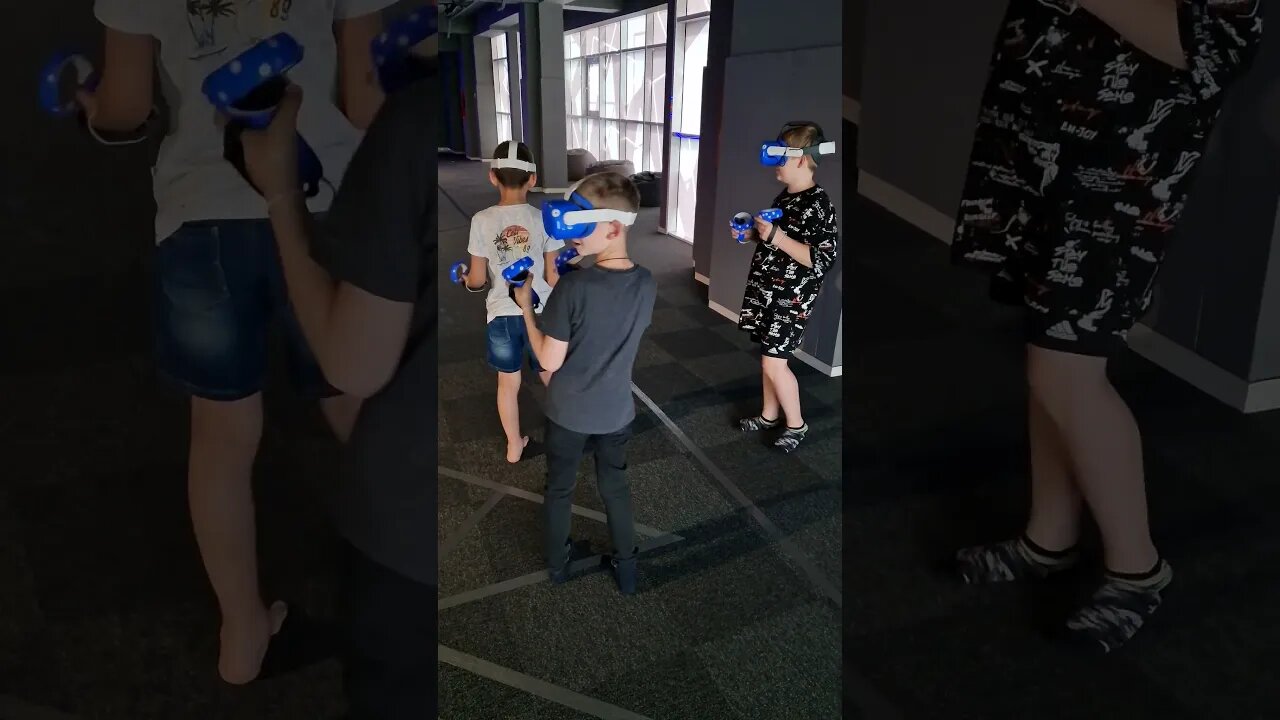 tiktok:unreal.md đŽđžđšī¸ #vr #vrclub #virtualreality #unrealvr #moldova #chisinau #vrarena đ¤ @unrealmd