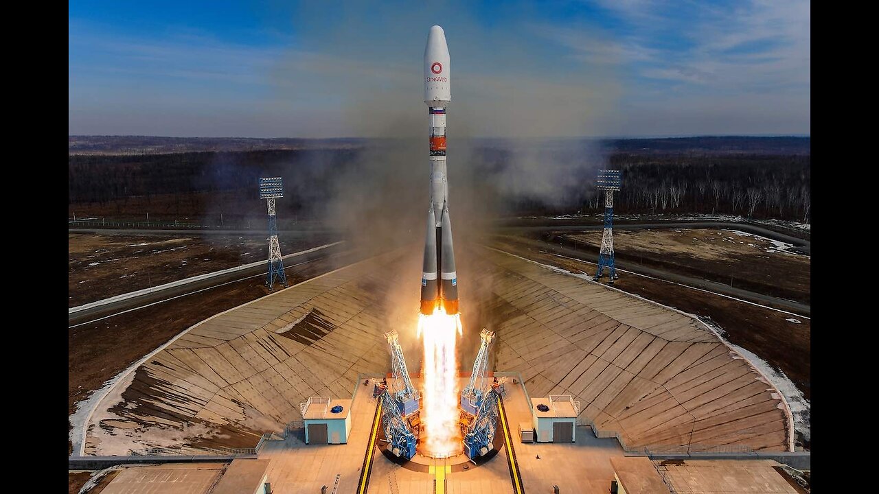 lanzamiento de Soyuz-2.1b con un satélite militar ruso🇷🇺 a bordo desde el cosmódromo de Plesetsk.