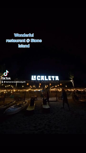 Beach bars rock 🏖🙌🏻💯