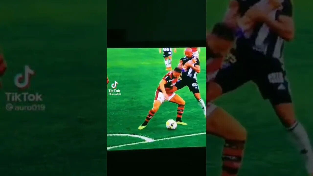 SE LIGA NA MALANDRAGEM DO DIEGO