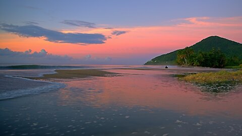 Expedición Fotográfica A Playa Los Bohíos En Maunabo, Puerto Rico