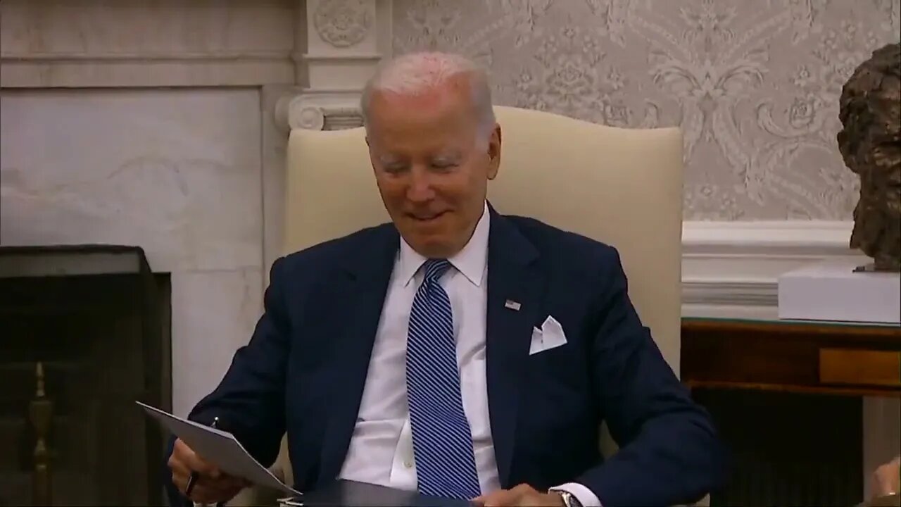 Biden AGAIN refuses to take any questions from the press