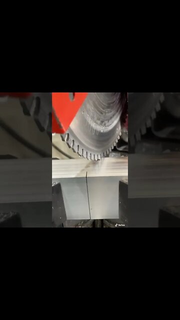 Esse Corte Engana Todo Mundo! #shorts