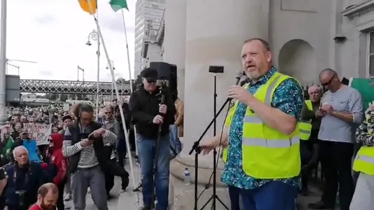 Una McGurk - Protest Against Oppressive Government Restrictions
