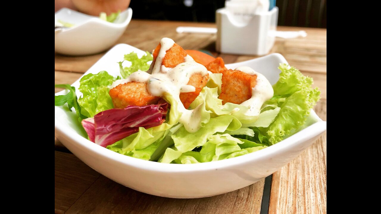The Healthy Low-carb Butter Chicken Salad