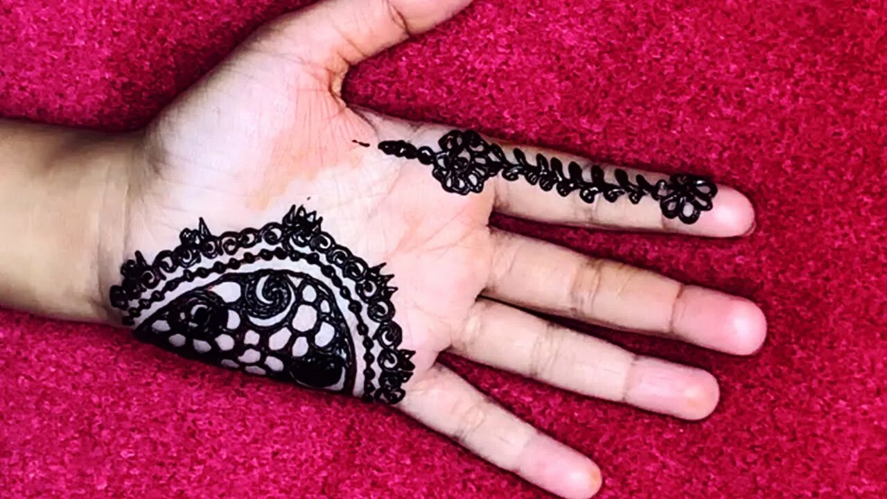 Simple front hand henna design