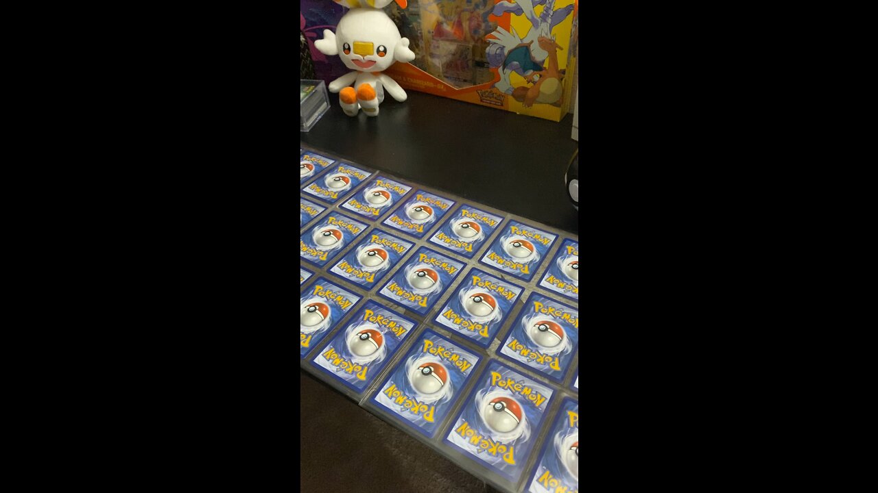 Opening an AMAZING Pokémon Premium Collection Box set!!