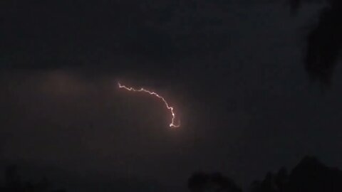 Uma Tempestade de Raios em São José do Maratá