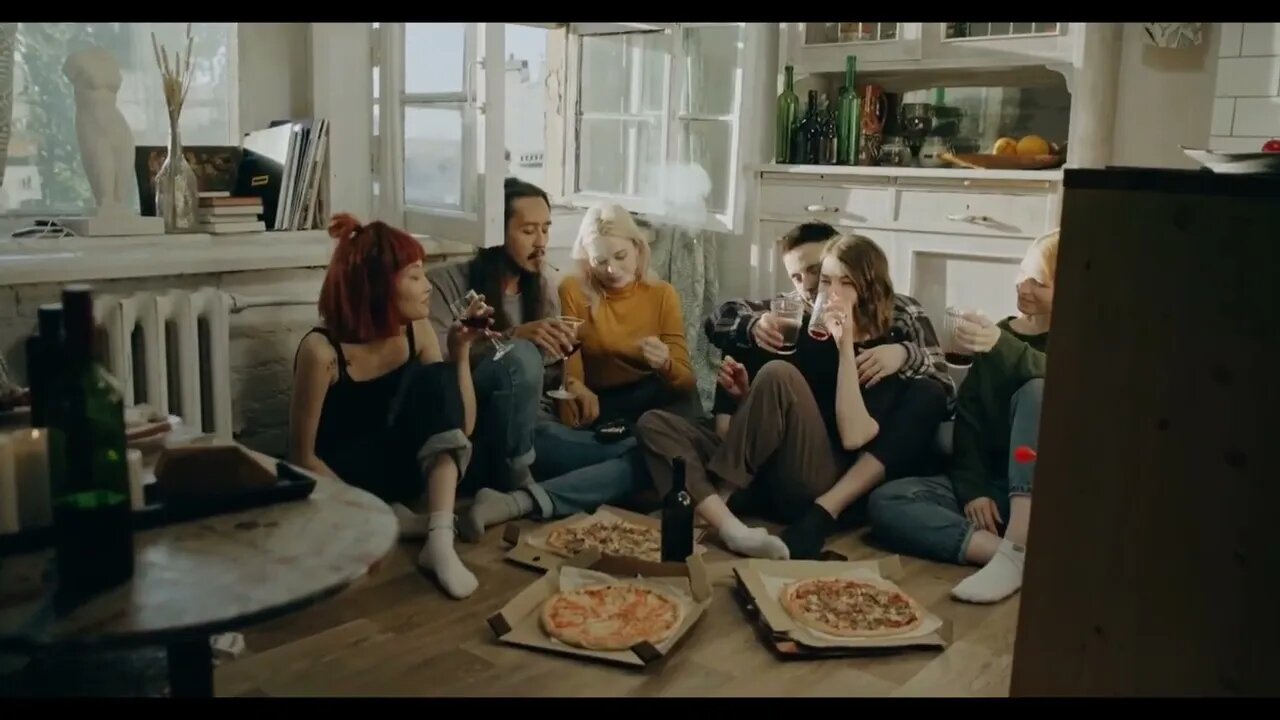 Couples Eating Something FREE STOCK FOOTAGE 4k Videos Girls,Stuffing,Belly Stuffing,Stuffed,01