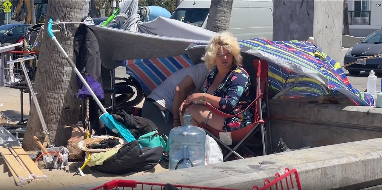 Homeless camp out on Venice Beach, CA