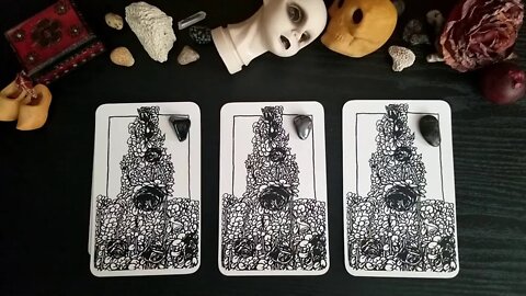 Facing Fears Pick a Card Tarot Reading