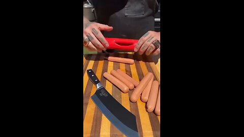 Hot Dog Criss-Cross Slots Slicer