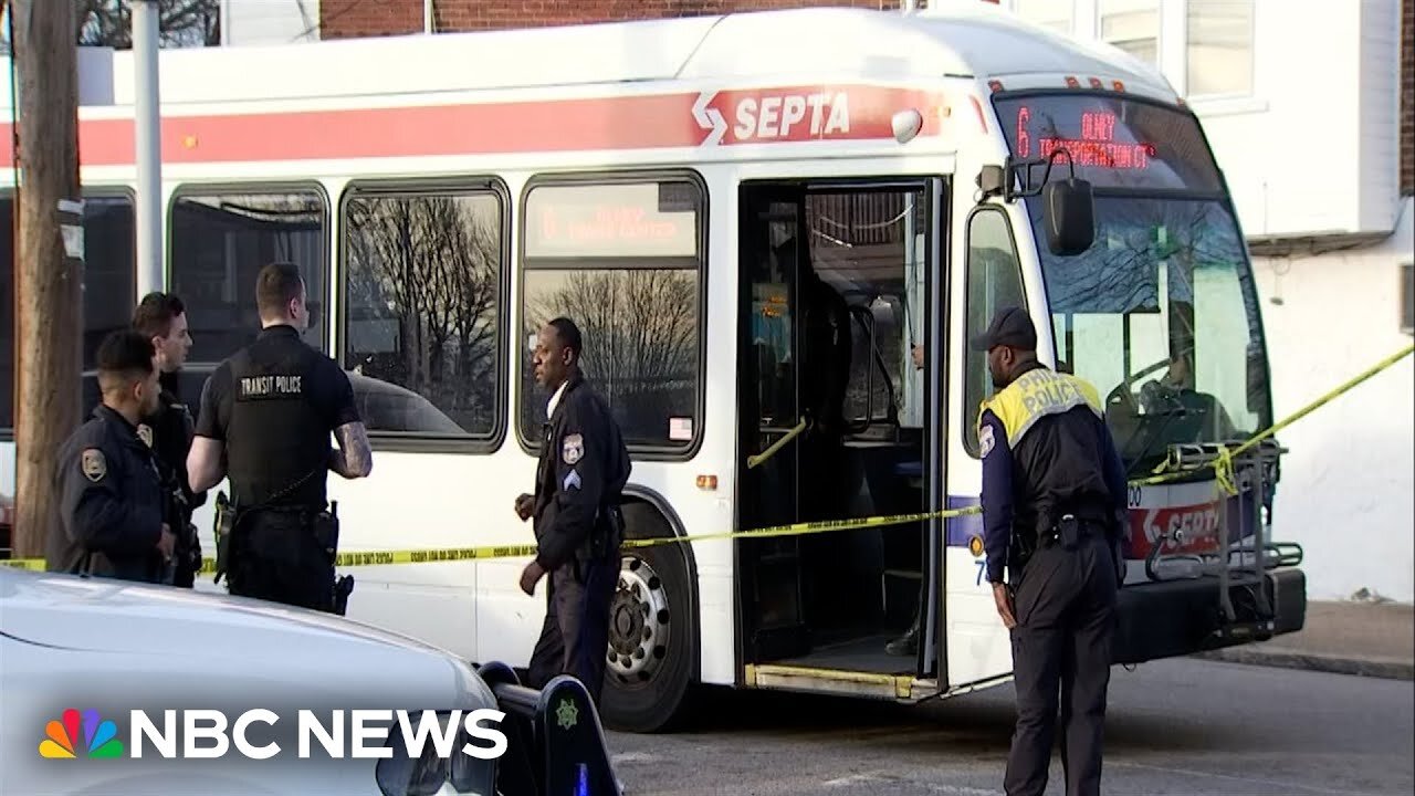 Philadelphia teen killed, 4 others injured in shooting at bus stop