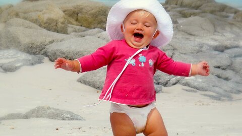 Funniest Babies Enjoy Holiday: Best Moment Make You Laugh Hard