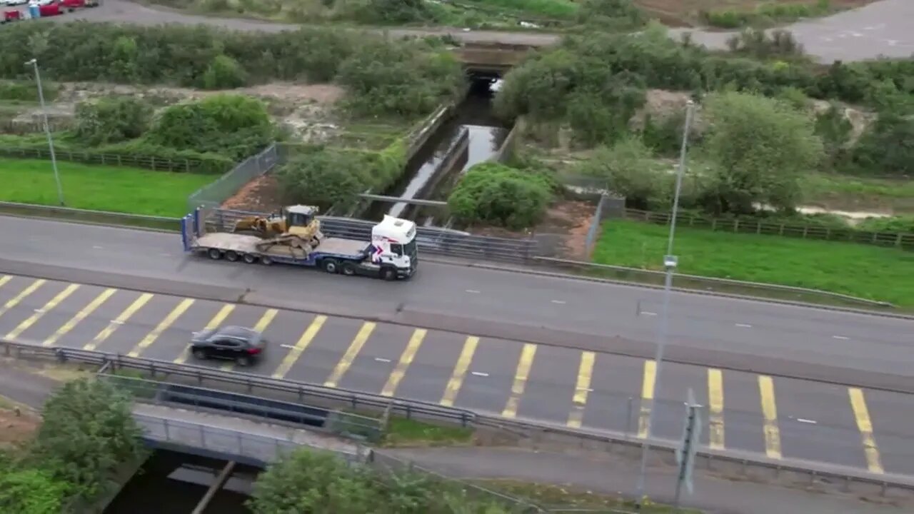 Scania Topliner With Low loader & Dozer - Welsh Truck Spotting