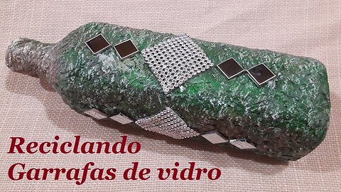 GARRAFA DECORADA COM PAPEL MACHÊ - RECICLANDO GARRAFAS DE VIDRO - @lucibuzo ​