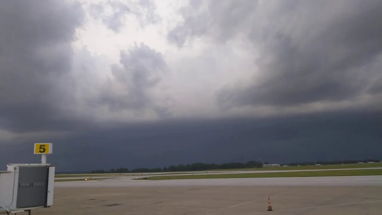 Thunderstorm Approaching Akron Canton Airport June 10 2020