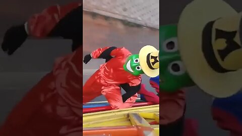 DANÇARINOS SUPER NINJAS DA CARRETA DA ALEGRIA FURACÃO, DANÇANDO FOFÃO, O MÁSKARA, BEN10 E PATATI