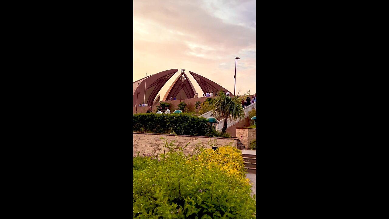 "Shakarparian: Where Islamabad's Beauty Meets Tranquility 🌿✨