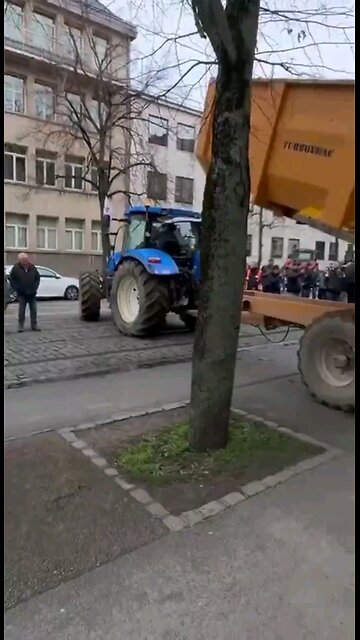 French Protesting Their Government