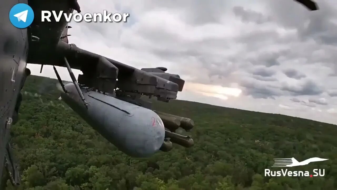 Ka-52 "Alligator" Helicopters Use Missiles To Organize A Meeting For Ukrainian Militants & Bandera