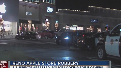 5 suspects accused of theft at Reno Apple Store