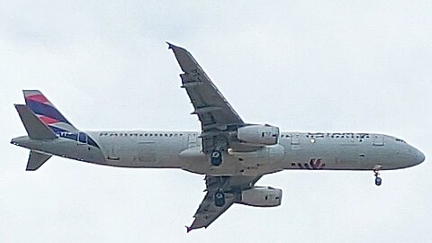 Airbus A321 PT-MXH coming from Guarulhos to Fortaleza