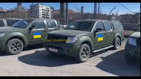 In Estonia, 12 all-wheel drive vehicles and minibuses were assembled for Ukraine and sent a convoy under their own power