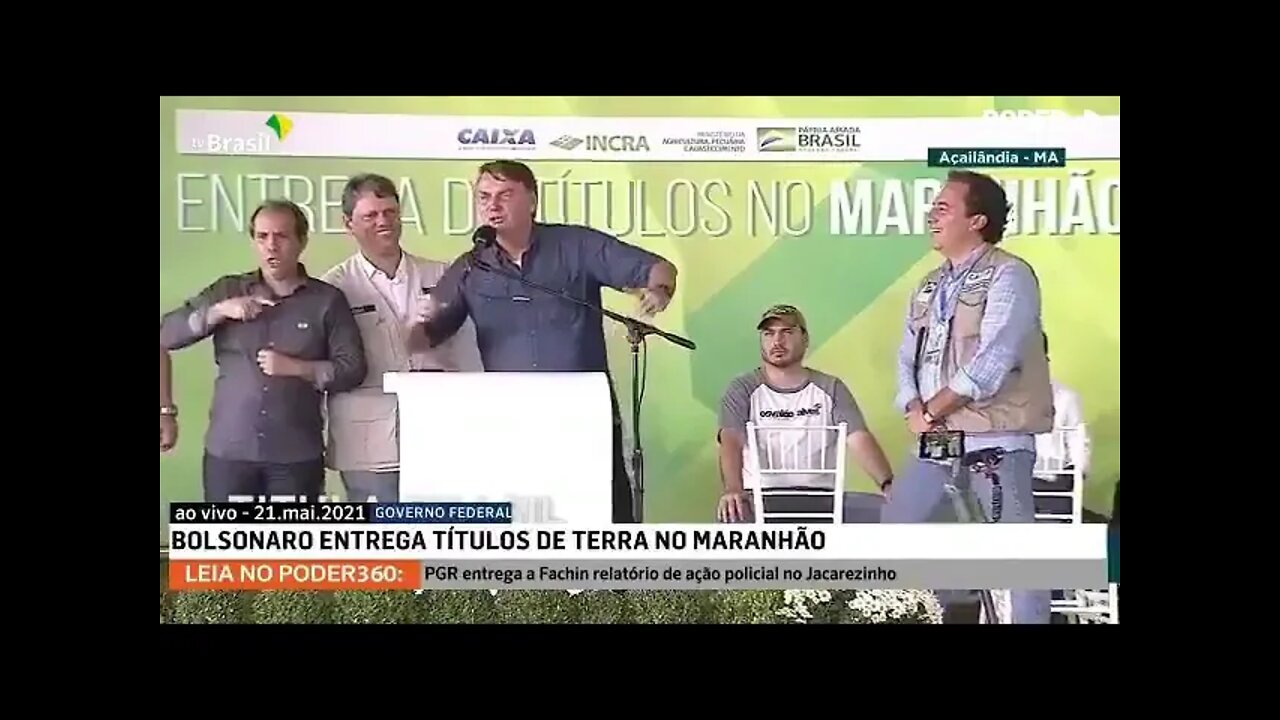 NO MARANHÃO, PRESIDENTE BOLSONARO mostra seu carinho por Flávio Dino! #SQN 🤣🤣🤣