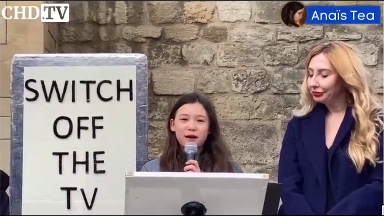 Une jeune fille de 12 ans expose la réalité dystopique des "Villes en 15 minutes”