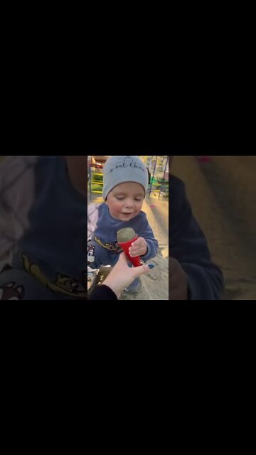 #shorts #2022 funny,prank,funjokes,dad jokes,funny memes,funny video,fun,laughing,funny animal,knock