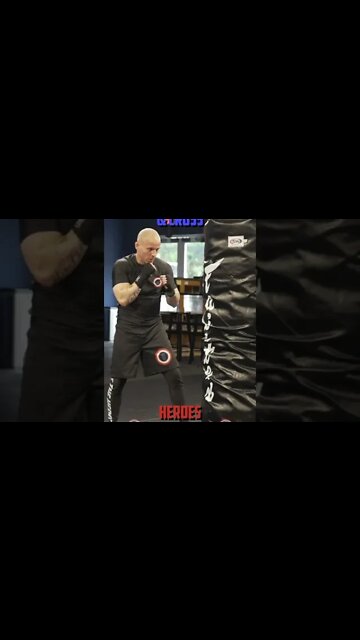 Heroes Training Center | Kickboxing & MMA "How To Double Up" Hook & Uppercut & Cross | #Shorts