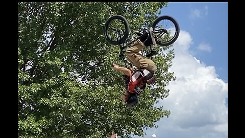 Backflip Train - BMX Pros - State Fair