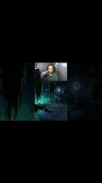 CAINDO POR UNS 400 METROS | HOLLOW KNIGHT #Shorts