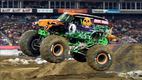 Monster Jam - BEST MOMENTS of World Finals 22!