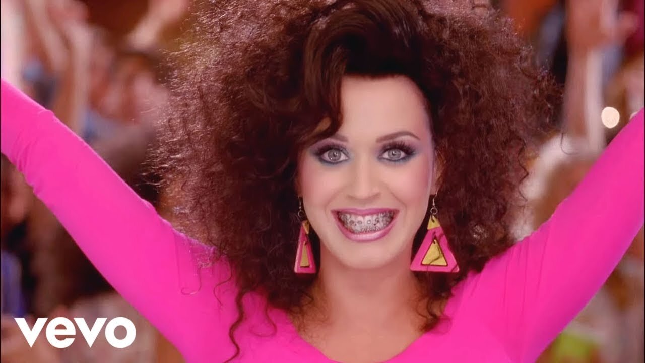 Katy Perry - Last Friday Night (T.G.I.F.) REVIEW @Katy Perry
