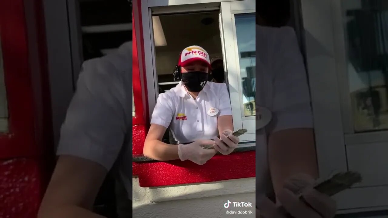 David Dobrik tips $1100 to drive thru worker ! 😱