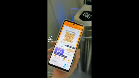 From China If you try to enter public transport with a yellow QR code, immediately an alarm goes off