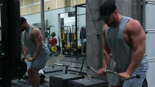 Tricep Cable Extensions : Hammer Curl Superset